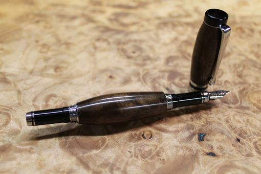 Custom Made Walnut Burl Classic Fountain Pen