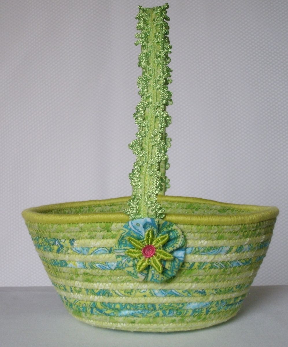 Hand Crafted Cloth Basket W/Handle Coiled Wrapped Clothesline