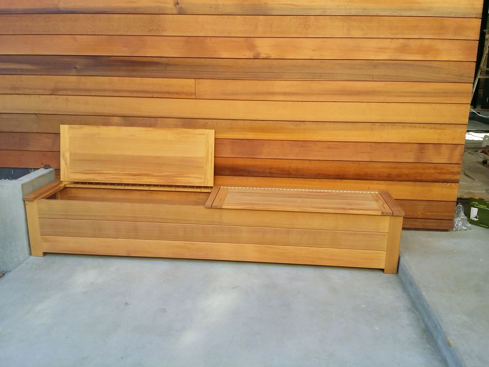 Hand Crafted Storage Bench For Exterior (Made In Cedar) by Pascal's