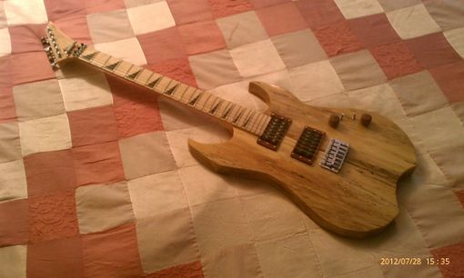 Custom Made Z-Max Spellcaster Sc001 Solid Body Electric Guitar