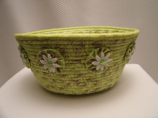 Custom Made Fabric Bowl. Fabric Hand-Wrapped Over Clothesline. Medium Round. Green. Yoyo Accents