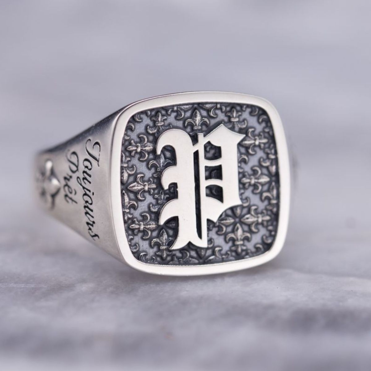 Monogram Signet Ring, Personalized Initial Name Signet Ring for Men