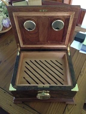 Custom Made Walnut Burl Cigar Box