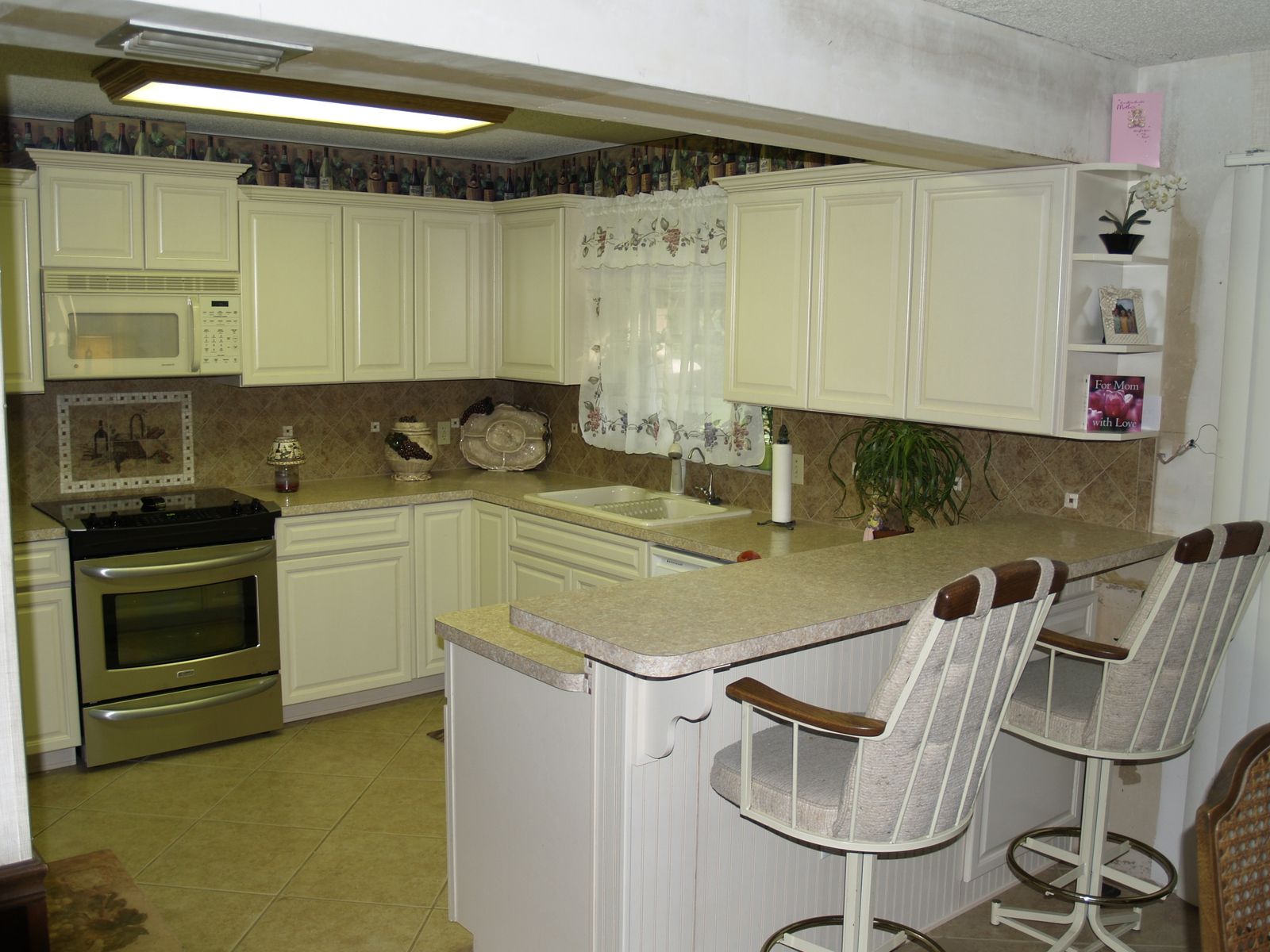 Handmade White Maple Kitchen By Gideon S Cabinet Trim