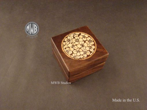 Custom Made Engagement Ring Box Of Inlaid Dogwood Flowers. Free Engraving And Shipping. Rb-72