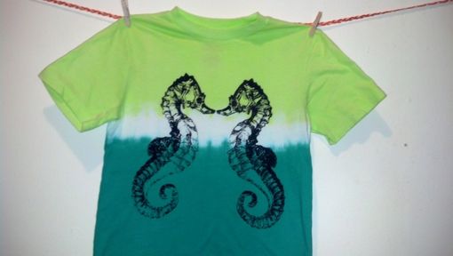 Custom Made I See A Seahorse Kid's Screen Printed And Tie Dyed Shirt, Extra Small (Age 4-5)