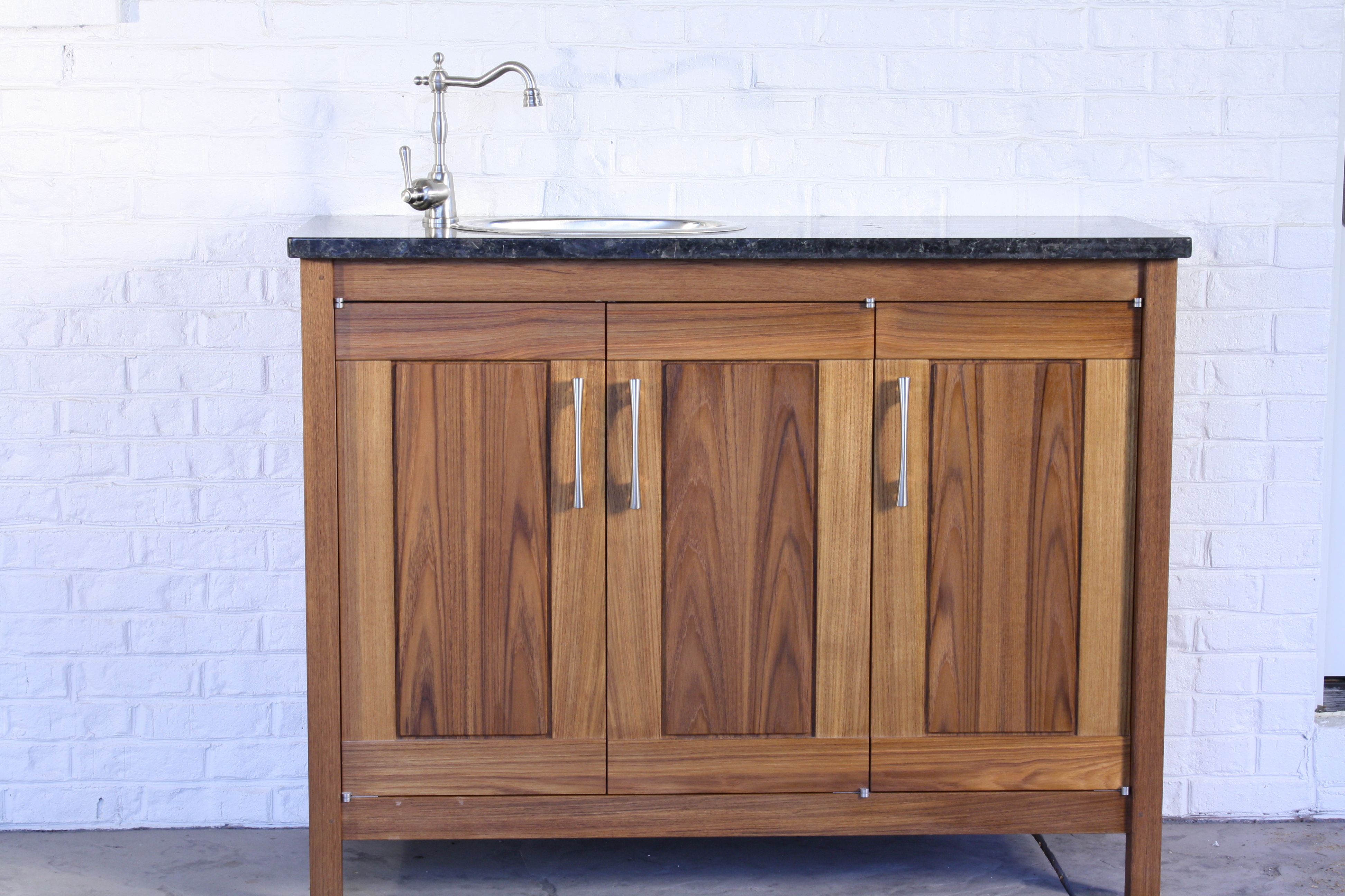 Custom Made Vanity by Warnock Woodwork