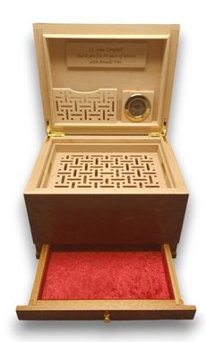 Custom Made 75 Count Custom Humidor Made In The U.S. Free Shipping And Engraving
