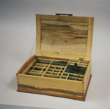 Custom Made Jewelry Boxes