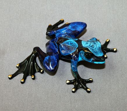 Custom Made Gorgeous Bronze Frog Figurine Statue Color Live Frogs Limited Edition Signed Numbered