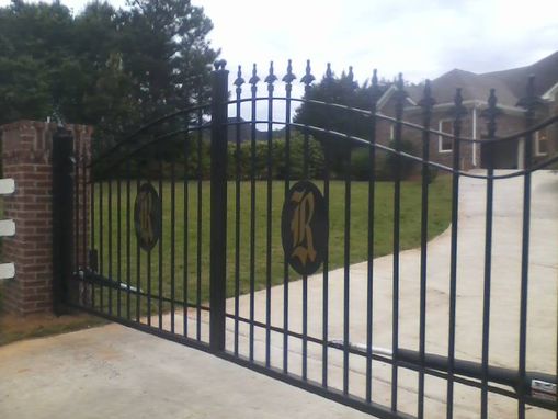 Custom Made Automatic Driveway Gates