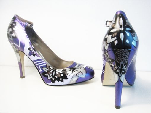 Custom Made Purple Lady Pumps - Hand Painted Heels