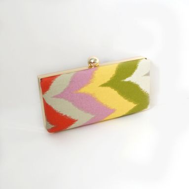 Custom Made Zigzag Cotton Clamshell Style Clutch Purse
