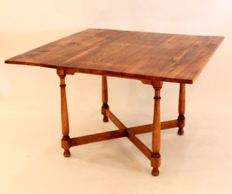 Custom Made #Dt-25 Square Antique Pine Farm Table