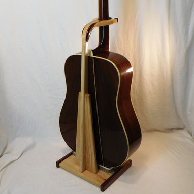 Custom Made Model 3 Guitar Stand