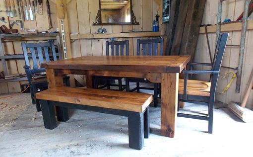 Hand Made Heavy Barn Wood Dining Table And 6 Chairs By Paul S Green Barn Traditional Built Barn Wood Furniture Custommade Com