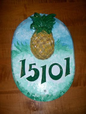Custom Made Hand Carved And Painted Signs And Decorative Carving.