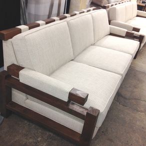 Custom Sofas | Sectional and Leather Couches | CustomMade.com