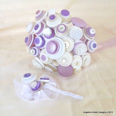Custom Made Lilac And White Buttons Bridal Bouquet Set