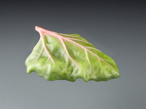 Custom Made Palm-Sized Glass Rhubarb Leaf With Realistic Glass Berries