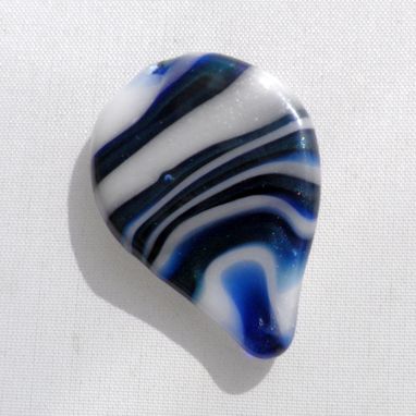 Custom Made Hand-Blown Glass Guitar Pick In Blue And White Swirls