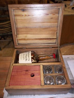 Hand Crafted Hand Dovetailed, Antique Pine, Whiskey Bottle Box by