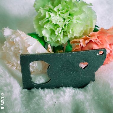 Custom Made State Montana Mt Recycled Metal Bottle Opener Key Chain Groomsmen Party Wedding Favors For Him Her