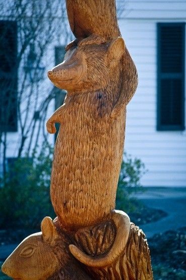 Hand Made Tree Stump Carvings by Custom Sculpture and Carved Signs