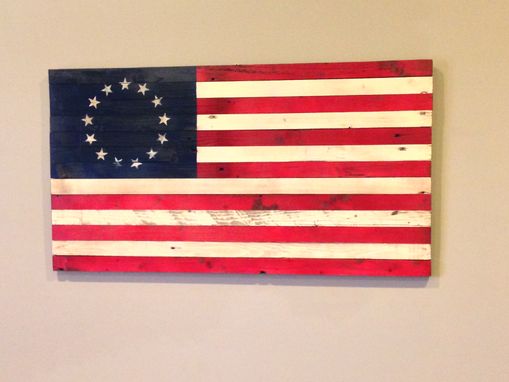 Custom Made Besty Ross Flag / American Flag / Pallet Flag