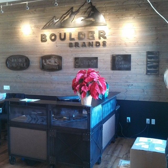 Handmade Reclaimed Wood And Steel Custom Cafe Booths & Reception Desks