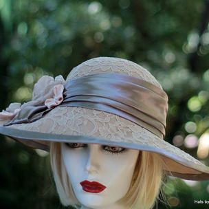 Womens Kelly Green Cloche Hat, Downton Abbey Hat, 1920s Wool Felt