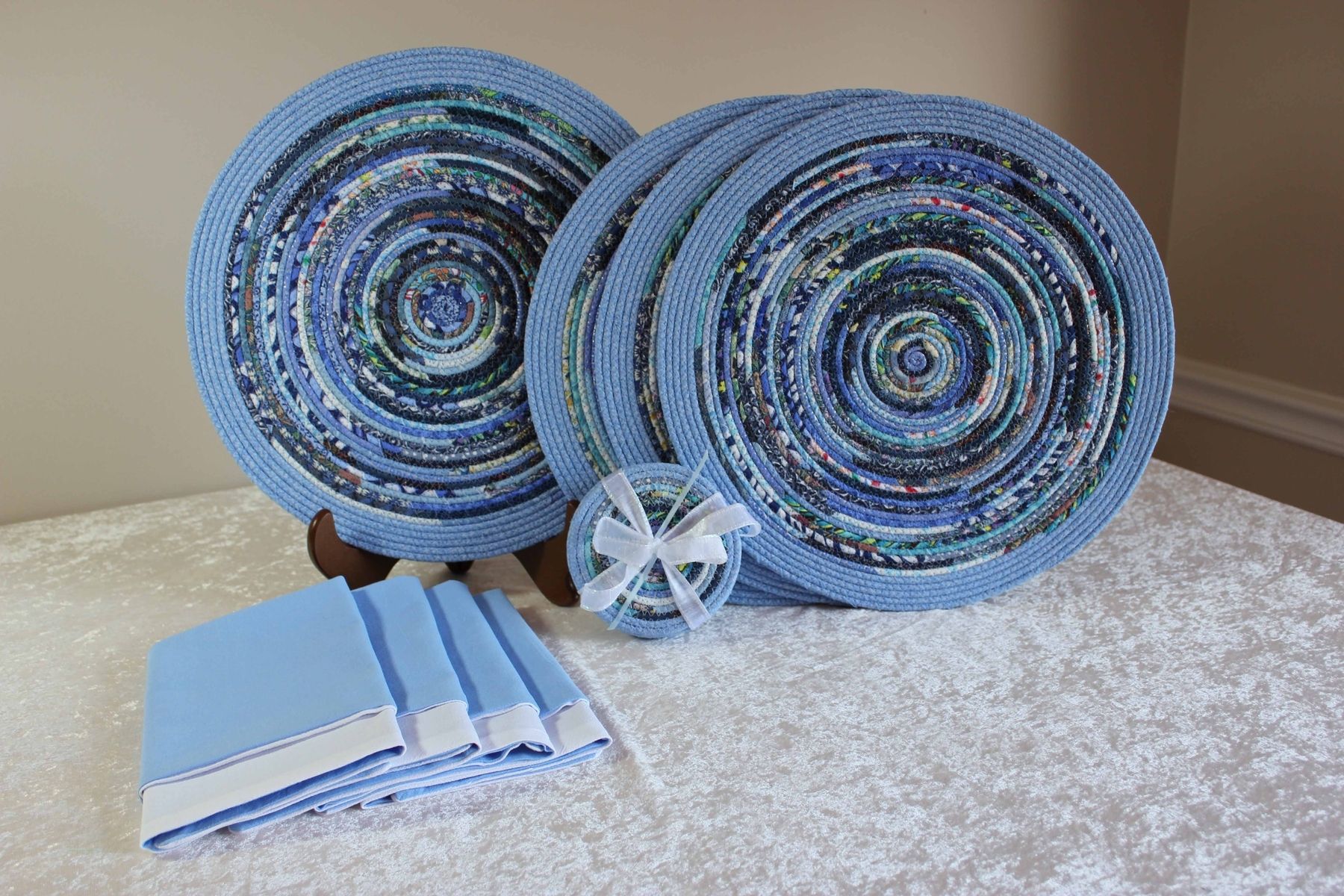 Hand Crafted Fabric Placemat Set Fabric Wrapped Clothesline Blues
