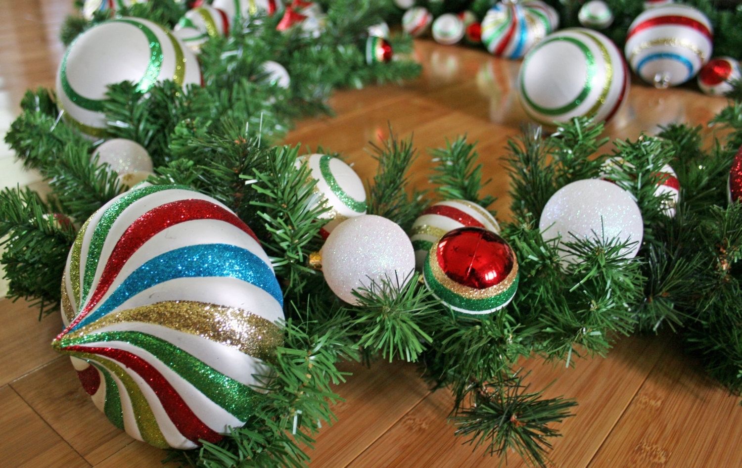 Handmade Christmas Garland by DyJo Designs