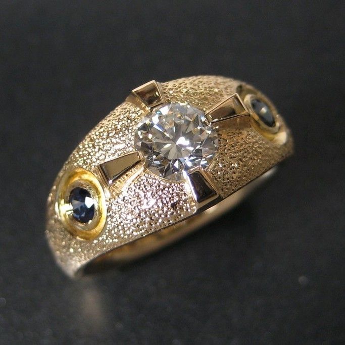 Hand Crafted 18k Gold Wedding Ring by Sculpted Jewelry Designs ...