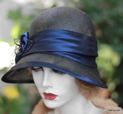 Custom Made Vintage 20s Wide Brim Summer Cloche Hat In Black With Blue Trim