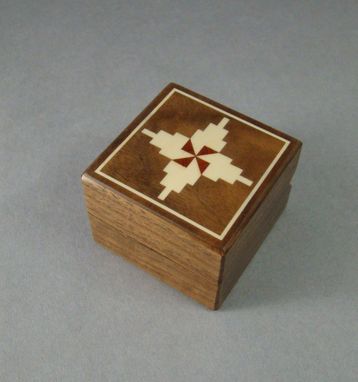 Custom Made Engagement Ring Box With Inlaid Sw Design. Rb-31. Free Shipping And Engraving