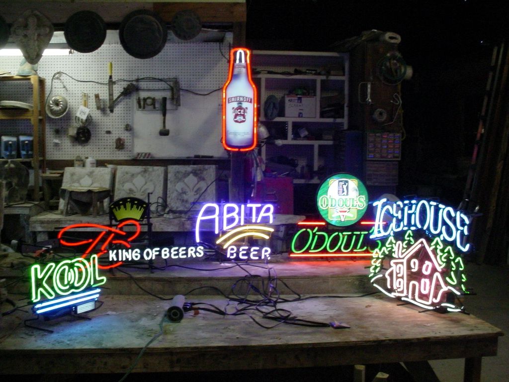 Custom Neon Lights Bought Sold Repaired by Tangi Trading Post