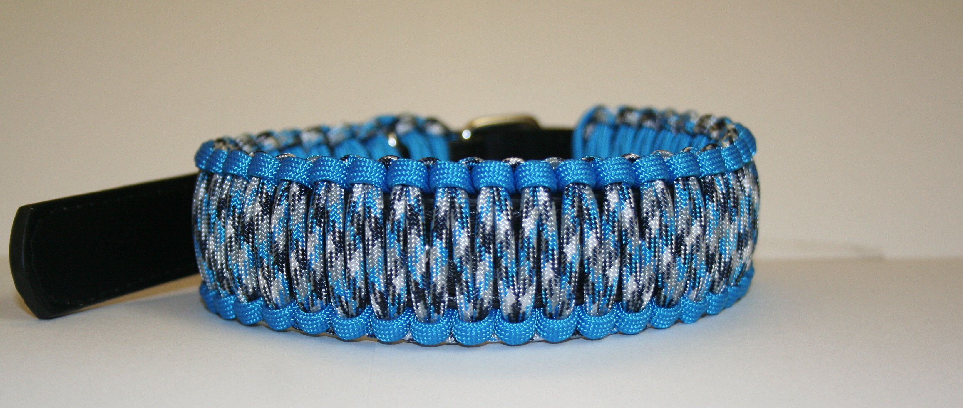Buy Custom Blue Camo Paracord Leash & 1418, made to order from Chaotic Cords4u