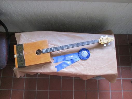 Custom Made Award Winning Acoustic Cigar Box Guitar