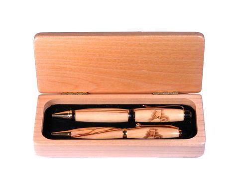 Custom Made Claddagh Engraved Pen Set