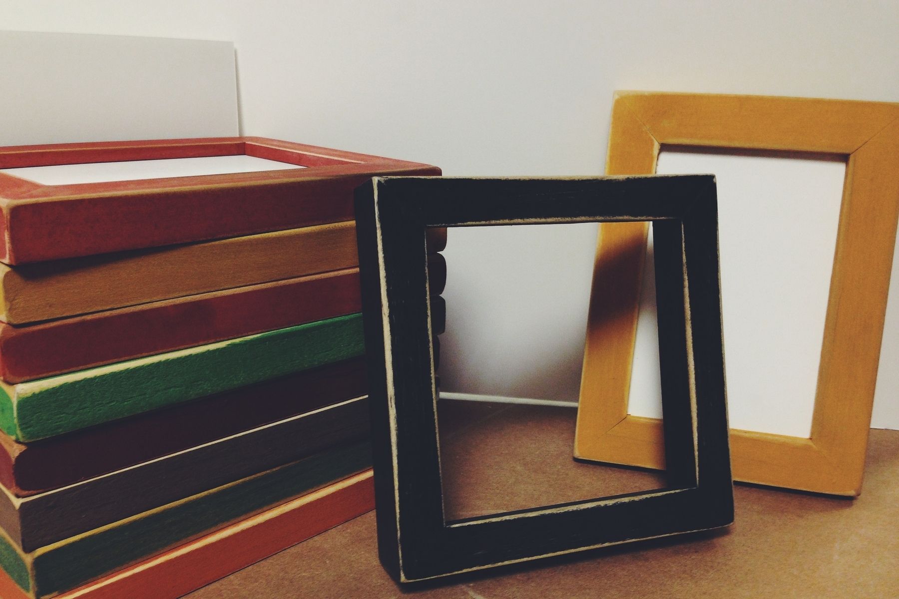 6x6 Frame for 4x4 Picture Black Wood (20 Pcs per Box)