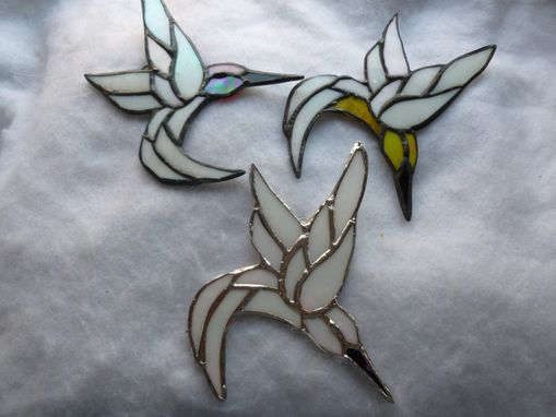 Custom Made Iridescent Stained Glass Ruby-Throated Hummingbird In Bright Colors