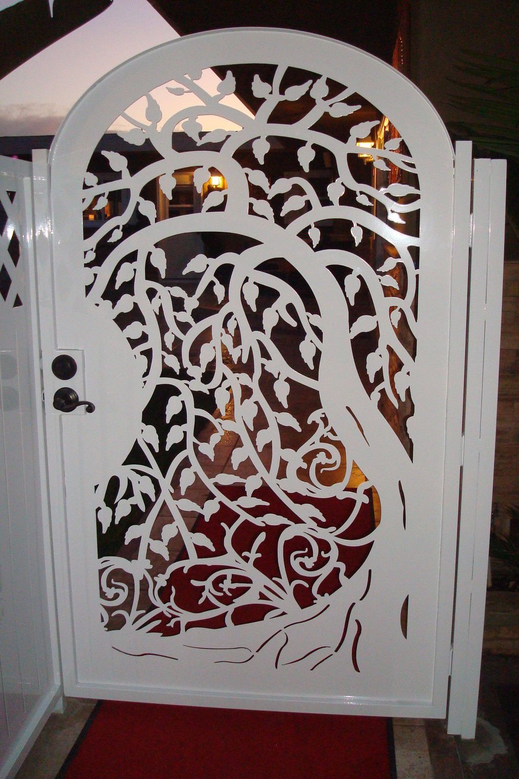 Hand Made Contemporary Metal Art Tree Gate Sale Iron Garden Estate