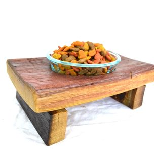 Wine Barrel Elevated Dog Food and Water Bowl Stand - Guigna - Made fro –  winecountrycraftsman