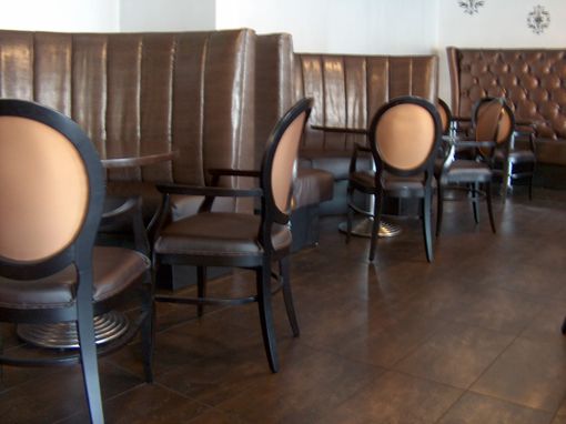 Custom Made Hookah Lounge And Restaurant