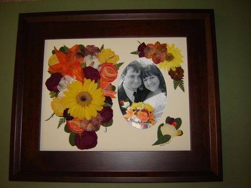 Custom Made Floral Preservation - Bridal Bouquet With Wedding Photograph!
