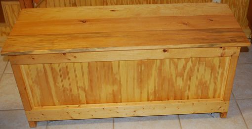 Custom Made Toy, Blanket Chest On Casters