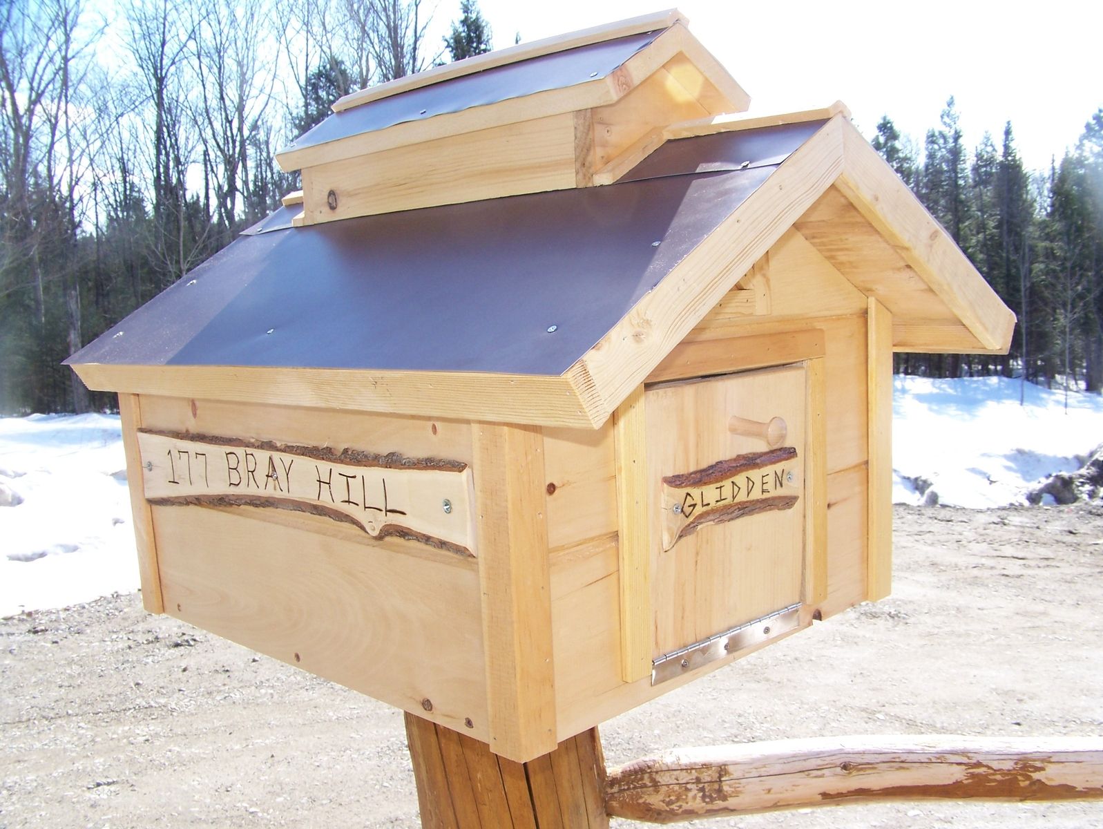 Hand Crafted Custom Mailboxes by Carstens Creations