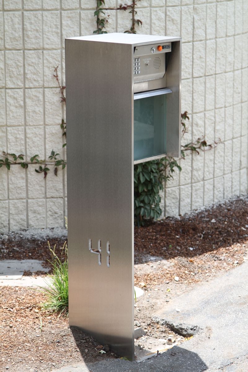 Custom metal mailbox, Personalized Mailbox Plaque