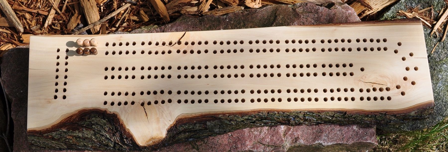 Hand Made Custom Cribbage Boards by Glessboards